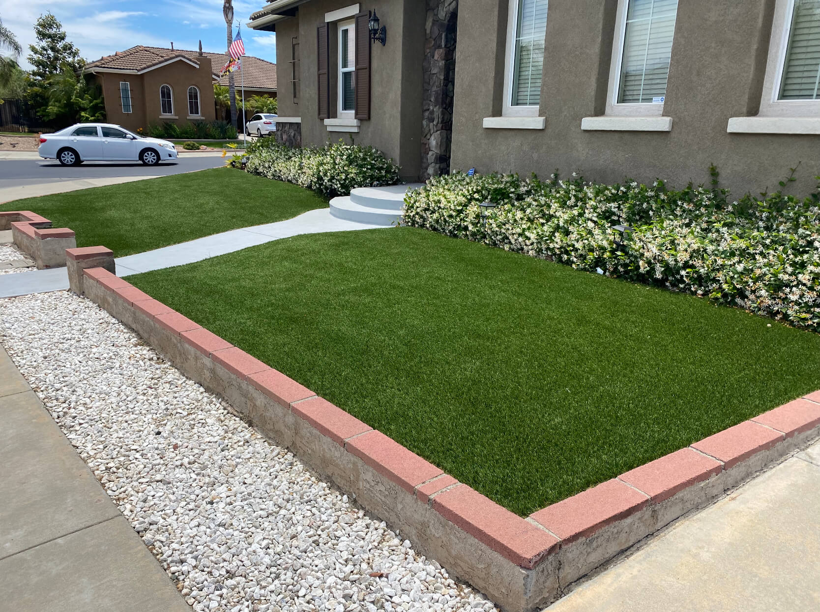 artificial lawn installation