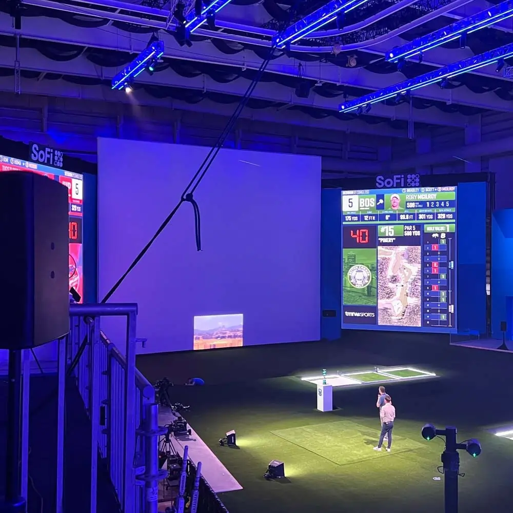 Golf simulator with SYNLawn artificial grass